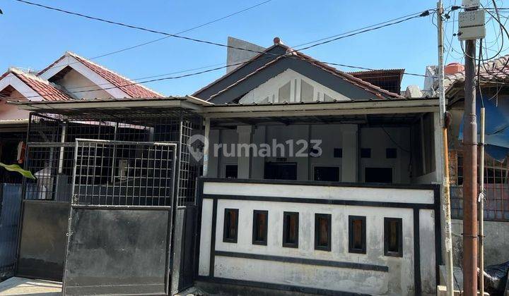 Dijual cepat Rumah 1,5 lantai Simprug di Poris, Tangerang 1