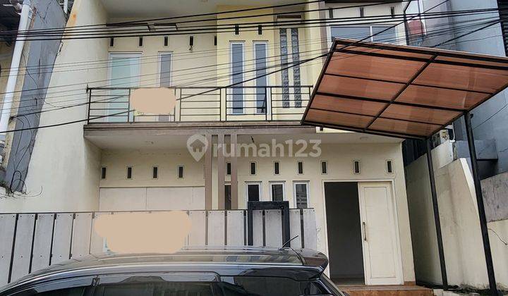 Dijual cepat Rumah 2,5 lantai di Kebon Jahe, Petojo Selatan, Gambir 1