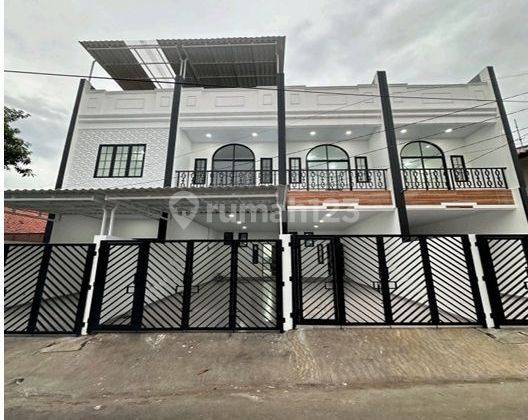 Rumah baru 3 lantai di Tanjung Duren, dekat Central Park 1