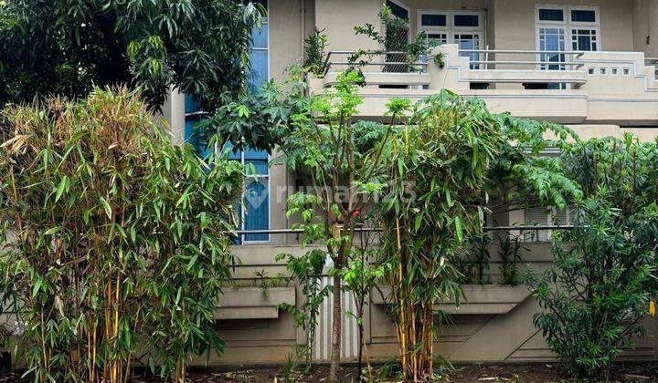 Dijual Cepat Rumah Luas 2 Lantai Hoek Di Green Garden, Kedoya 2