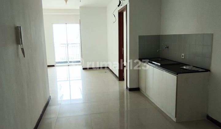 For Rent Fast Green Bay Pluit Condo 2 Bedroom Sea View in Pluit