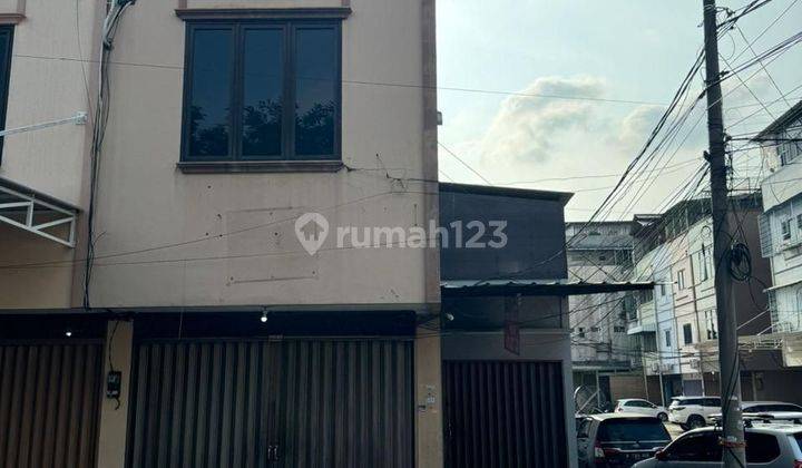 Dijual cepat Ruko 3 lantai hoek di Duri Kosambi, Cengkareng 1