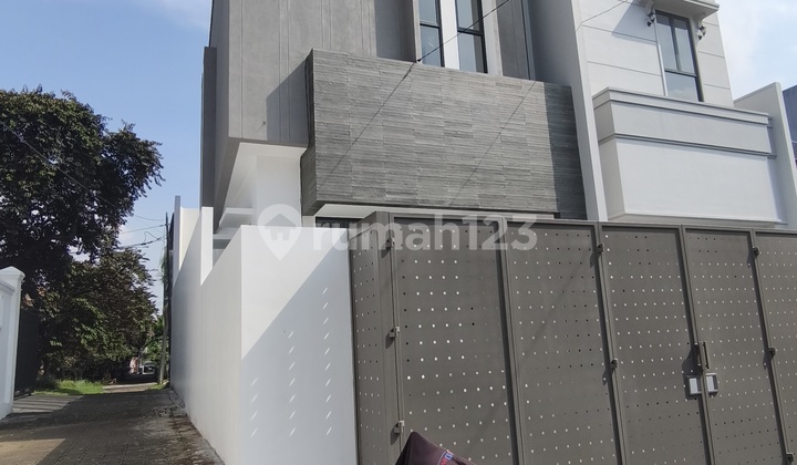 Rumah Baru 2 Lantai Hoek dengan Mezzanine di Citra Garden 2 Ext Rumah Baru 2 Lantai Hoek dengan Mezzanine di Citra Garden 2 Ext