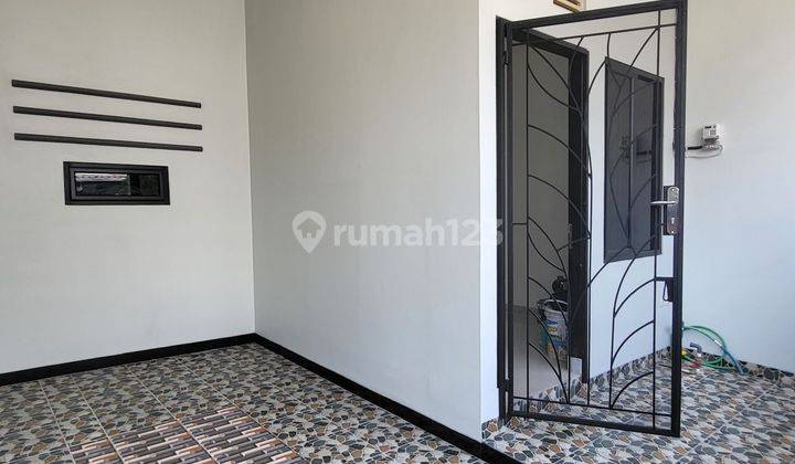 Dijual Cepat Rumah Baru 2 Lantai Hoek Di Poris Indah, Cipondoh Indah 2