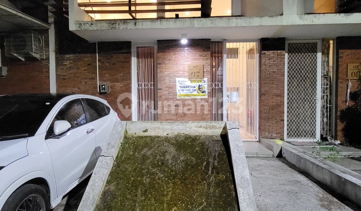 Semi-Furnished 1-Story House in The Oz Residence, Malang Semi-Furnished 1-Story House in The Oz Residence, Malang