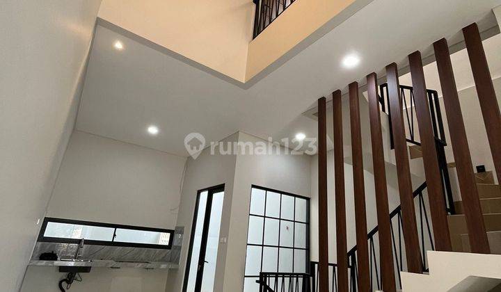 Dijual Cepat Rumah Baru 3 Lantai Di Tomang, Jakarta Barat 2