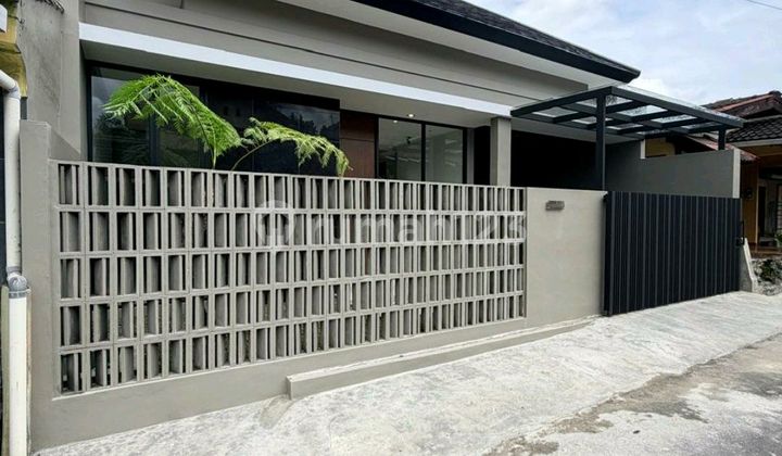Rumah Baru Industrial Dekat Kampus Uii, Lokasi Sangat Strategis Kualitas Eksklusif Modern. 2