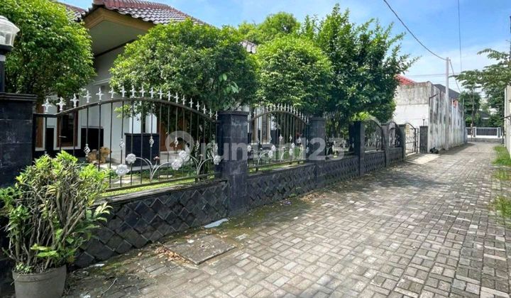 Rumah Mewah Dengan Tanah Luas Dekat Kampus Ugm 2