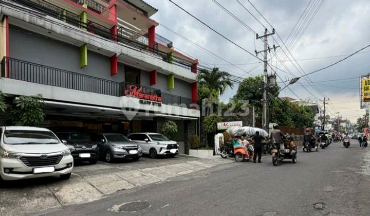 Investment in a 5-Star Hotel Near Malioboro, Premium Location in Yogyakarta's Central Tourist Area. 2