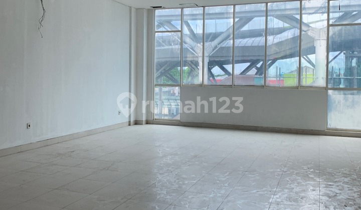 For Rent: Graha Boulevard Shop House Facing Main Road, On Boulevard Raya, Kelapa Gading, North Jakarta For Rent: Graha Boulevard Shop House Facing Main Road, On Boulevard Raya, Kelapa Gading, North Jakarta