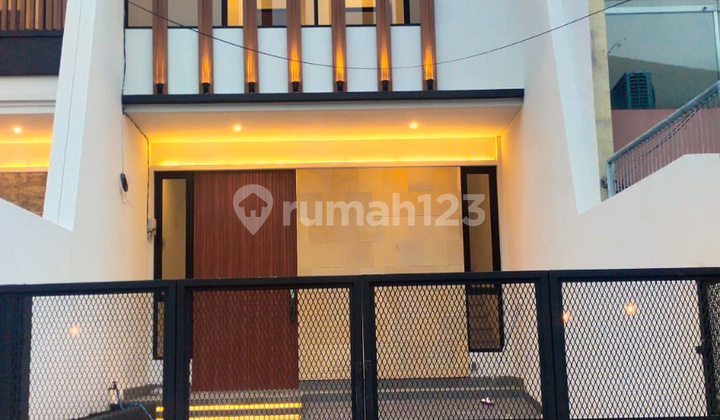 For Sale New House With Smart Door Lock, Interior Design In Kelapa Puyuh, Kelapa Gading, North Jakarta