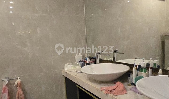 For Sale Beautiful 3-Story House in Gading Parkview. Kelapa Gading. North Jakarta 2