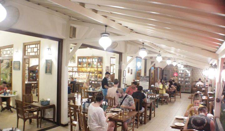 Over Kontrak Bangunan di Plawa Seminyak 7
