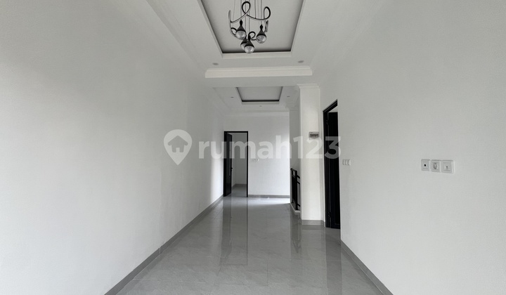 Guaranteed Profit! Newly Built Spacious Layout with Good Ventilation, SHM. House in BSD. 2