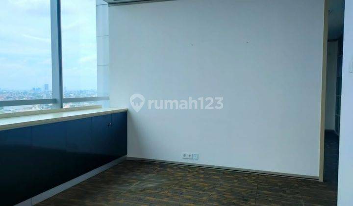 Disewakan Office Siap Pakai di Gandaria Jakarta 11