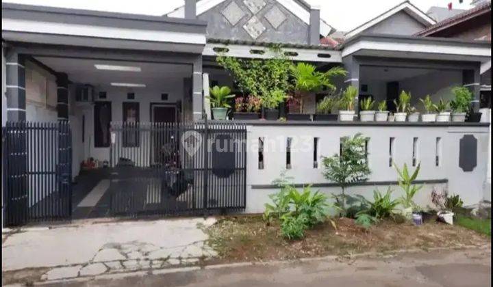 Dijual Rumah Bagus di Kencana Loka BSD  1