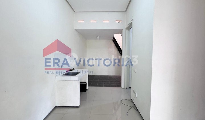 For Rent 2-Story 3-Bedroom House In Araya
