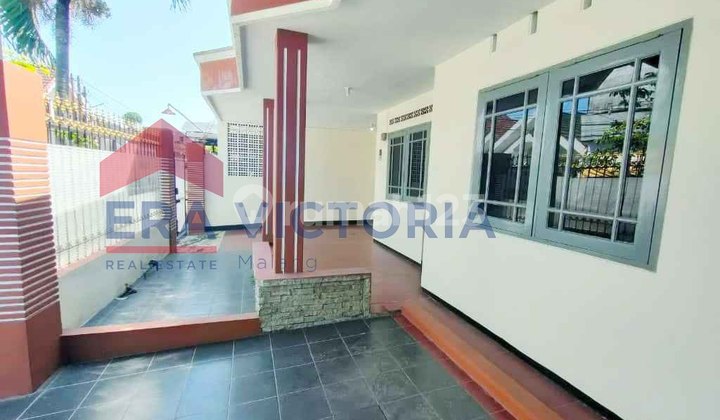 Rumah 4 Kamar Area Jalan Bunga-bunga Soehat 2