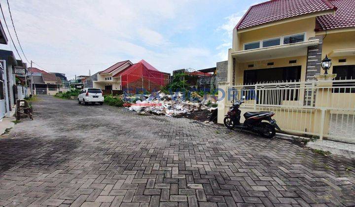 Rumah bangunan baru 2 lantai di Puri Bantaran 3