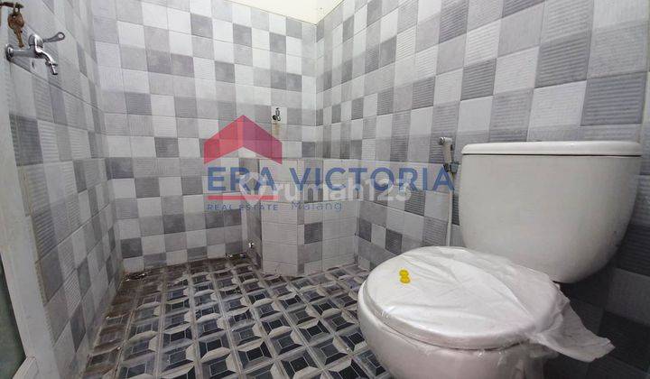 Rumah bangunan baru 2 lantai di Puri Bantaran 13