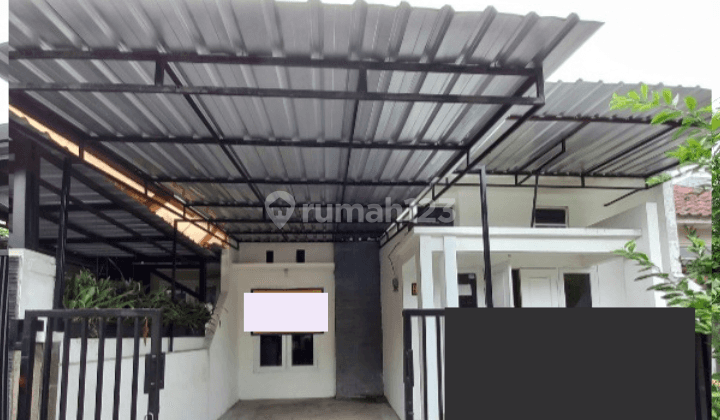 Rumah 2 lantai bagian belakang di Tidar View 1