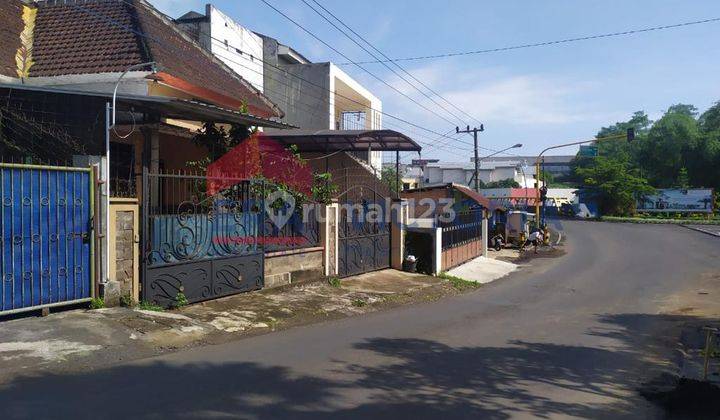 Rumah 1,5 lantai di Kapi woro Mangliawan 2