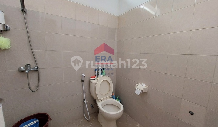 Rumah besar full furnished dalam cluster di Jalan ikan-ikan kemirahan 10