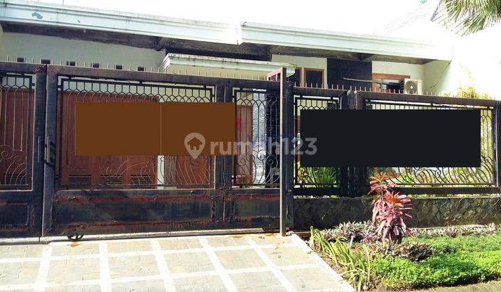 Rumah 2 lantai dalam cluster Puri Palma Araya 1