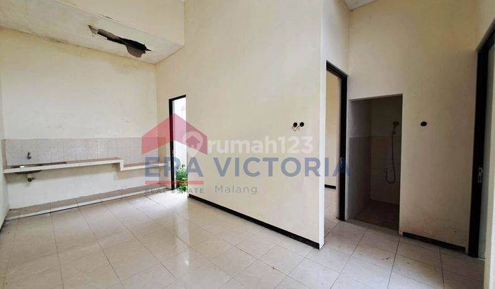 Rumah mungil 2 kamar untuk keluarga kecil di Pondok Tidar 5