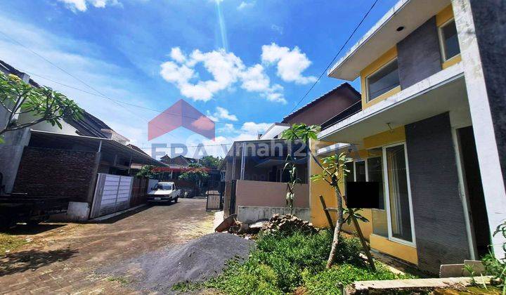 Dijual rumah 2 kamar untuk keluarga kecil di area Tidar 4