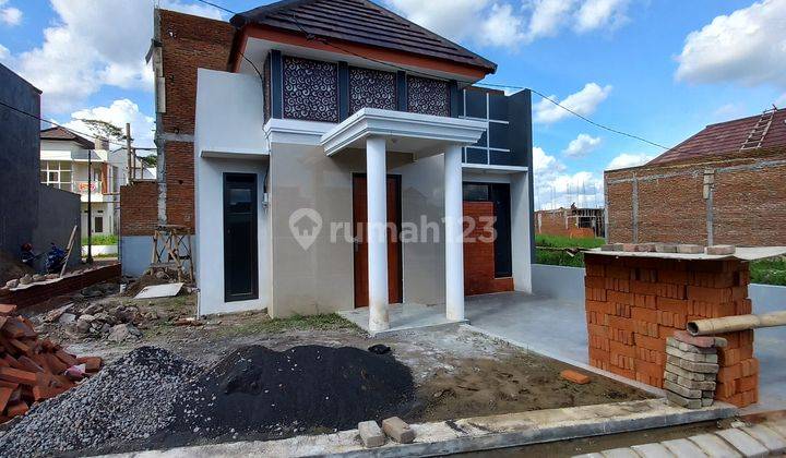 Rumah minimalis modern poros Akordion Tunggulwulung 2