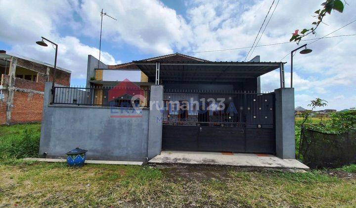 Rumah luas 3 kamar ada mushola dekat SAMSAT & IndoGrosir