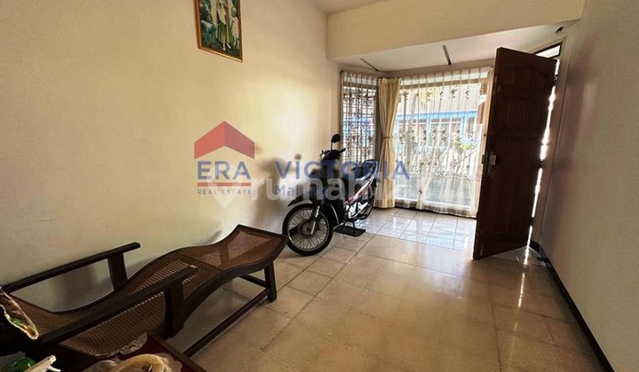 Rumah luas dekat sekolah Hwa Ind dan Pasar Blimbing 2