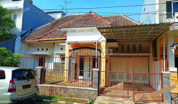 Disewakan rumah 3 kamar tidur di Taman Sulfat  2