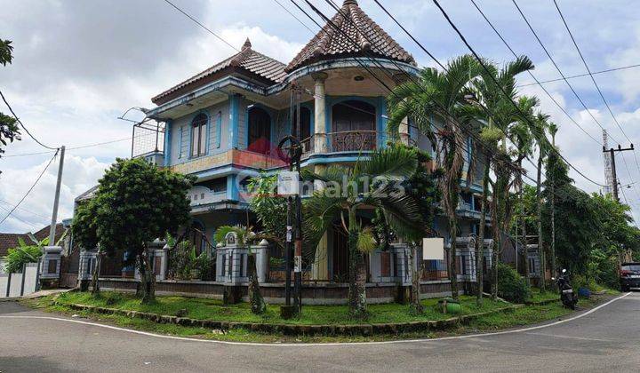 Rumah Cantik 2 Lantai Di Jalan Kembar Dekat Kampus Kanjuruhan 1