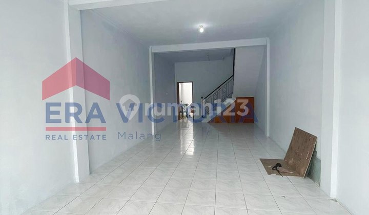 2-Story Shop House in Raya Tidar Area, Suitable for Office Use 2