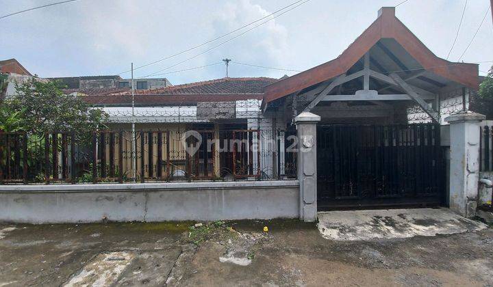 Rumah 1,5 Lantai Di Area Tenang Dekat Kampus Brawijaya 1