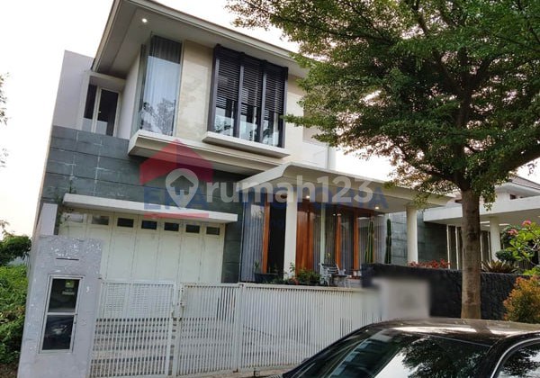Jual/sewa Rumah Mewah Ada Kolam.renang Dalam.cluster Arays 2