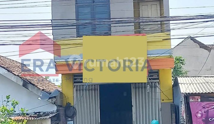 Roadside Shop House Malang - Pasuruan Near Purwosari Intersection 2