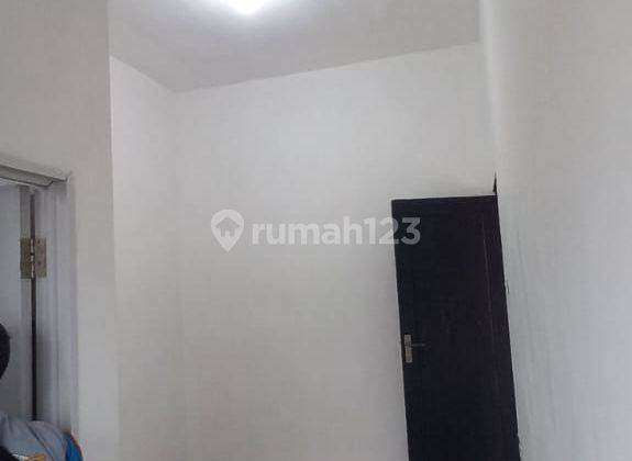 Rumah 2 Lantai Banyak Kamar Dekat Kampus Umm  2