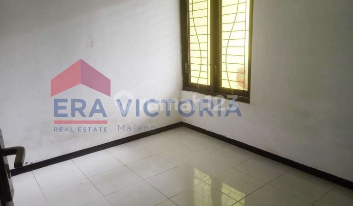 House in Blimbing Ready to Live In, Near Campus and Public Facilities 2