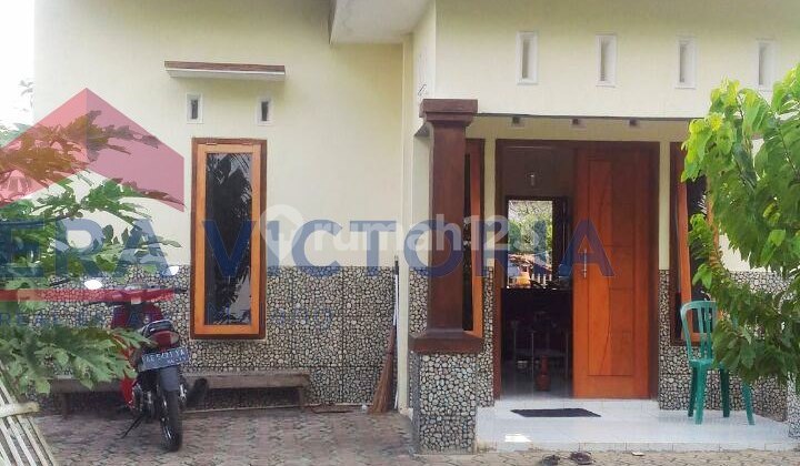 House and Large Land for Sale in Batu Malang 1