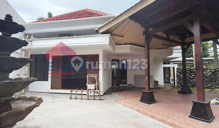 Rumah Mewah Disewakan Disimpang Wilis Klojen Malang 2
