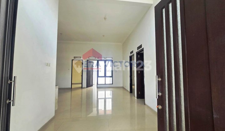 Rumah Bagus Disewakan di Tidar Malang Rumah Bagus Disewakan di Tidar Malang