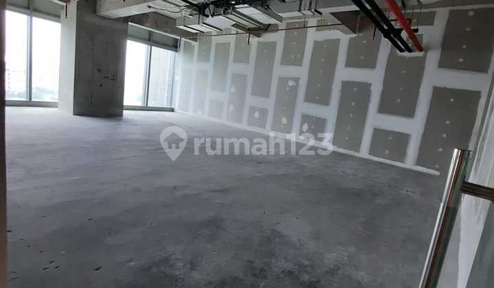 Disewakan Office Space Luas Murah di World Capital 2
