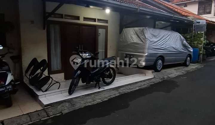 For Sale Tidy House 5 Minutes to Veteran Jorr Toll in South Bintaro Jakarta 2
