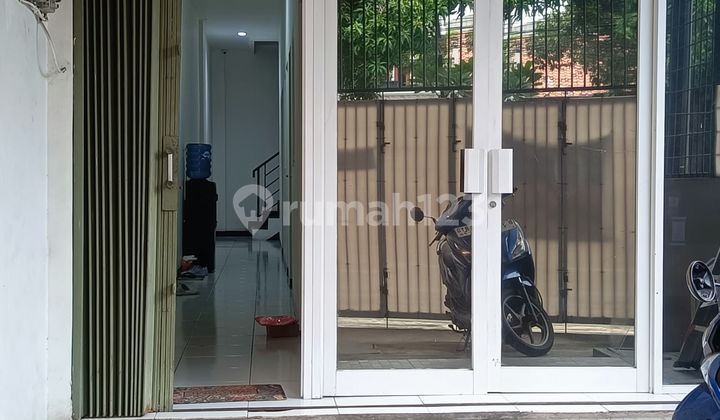 Ruko Murah bisa Dijadikan Klinik dan Ruang Usaha Lokasi Strategis