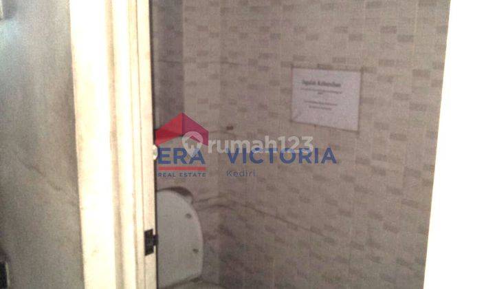 DIJUAL Kantor Bangunan Bagus di Area Bisnis Kertosno  2