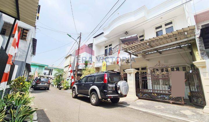 Rumah 2 Lantai Bagus Unfurnished SHM di Rawamangun, Jakarta Timur 1