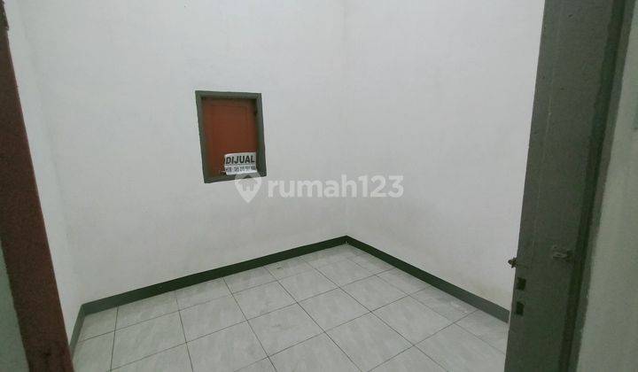 ruko lantai 2 di kawasan SLG 4